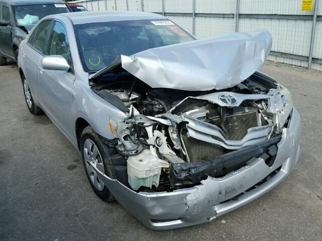 4T1BF3EK3BU747635 - 2011 TOYOTA CAMRY BASE SILVER photo 1