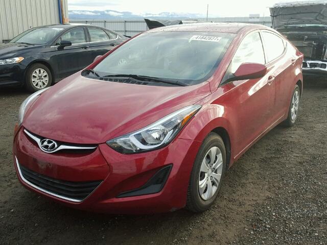 5NPDH4AE1GH692956 - 2016 HYUNDAI ELANTRA SE RED photo 2