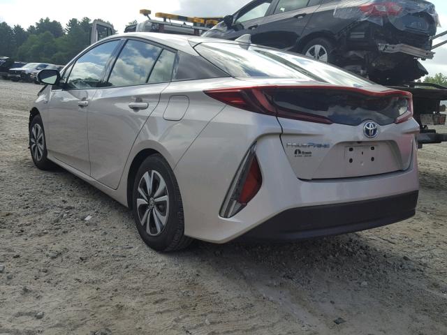 JTDKARFP6H3013568 - 2017 TOYOTA PRIUS PRIM ვერცხლისფერი ფოტო 3