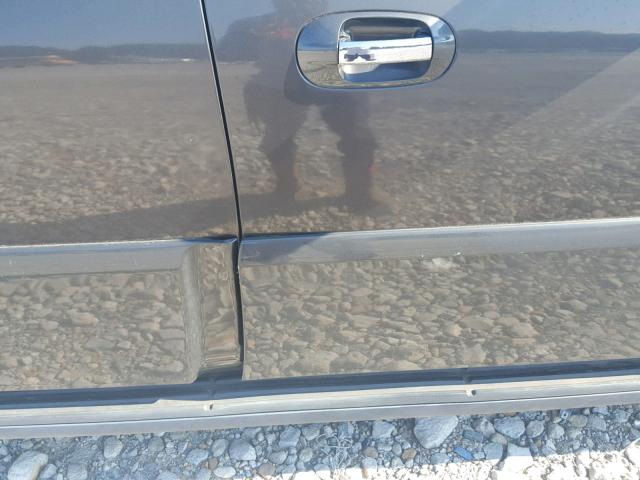 5LMFU27505LJ13876 - 2005 LINCOLN NAVIGATOR 石墨色 照片 9