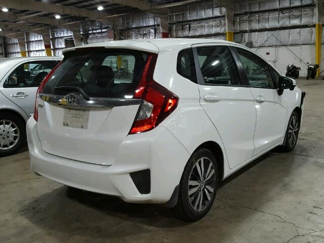 3HGGK5H8XFM764137 - 2015 HONDA FIT WHITE photo 4