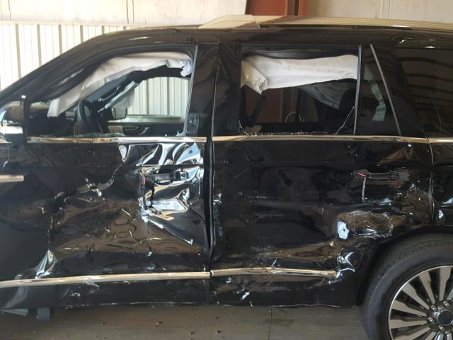 5LMJJ2LT3JEL02804 - 2018 LINCOLN NAVIGATOR Schwarz Foto 9