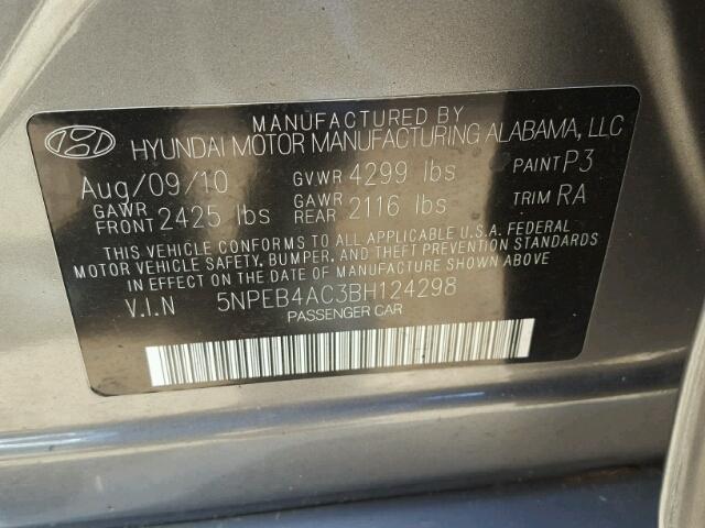 5NPEB4AC3BH124298 - 2011 HYUNDAI SONATA GRAY photo 10