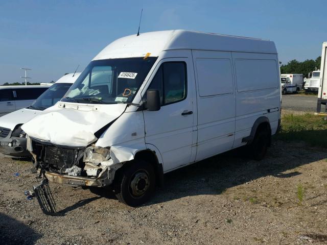 WD0PD444365857570 - 2006 DODGE SPRINTER 3 WHITE photo 2