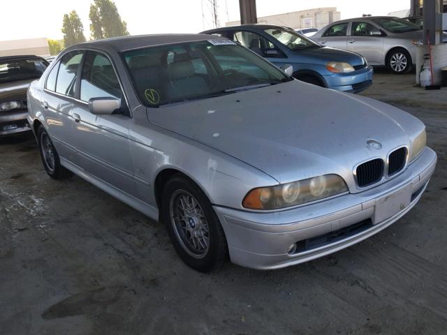 WBADT43422GZ97928 - 2002 BMW 525 I AUTO SILVER photo 1