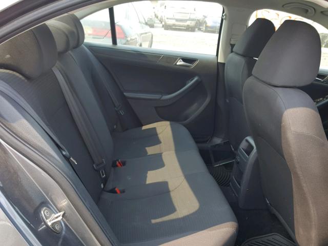 3VW2K7AJ8FM269353 - 2015 VOLKSWAGEN JETTA BASE 灰色 照片 6