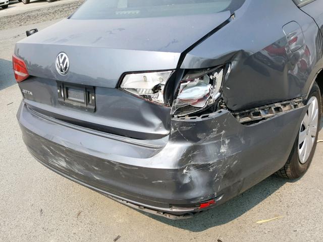 3VW2K7AJ8FM269353 - 2015 VOLKSWAGEN JETTA BASE 灰色 照片 9