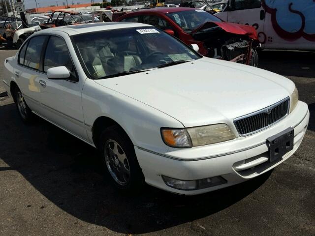 JNKCA21A1XT761737 - 1999 INFINITI I30 WHITE photo 1