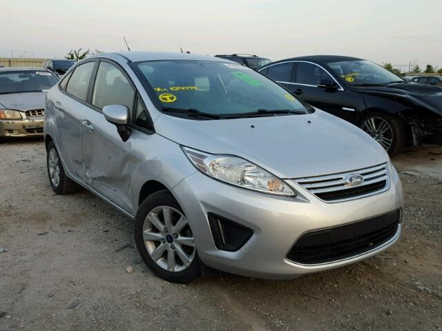 3FADP4BJ1CM129074 - 2012 FORD FIESTA SE SILVER photo 1