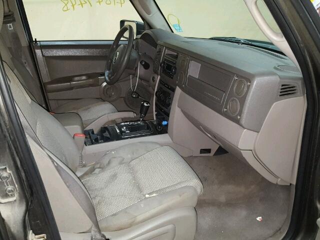 1J8HG48N46C274971 - 2006 JEEP COMMANDER BROWN photo 5