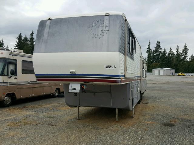 1AU185036NA002237 - 1992 ALPH 5THWHEEL TWO TONE photo 2