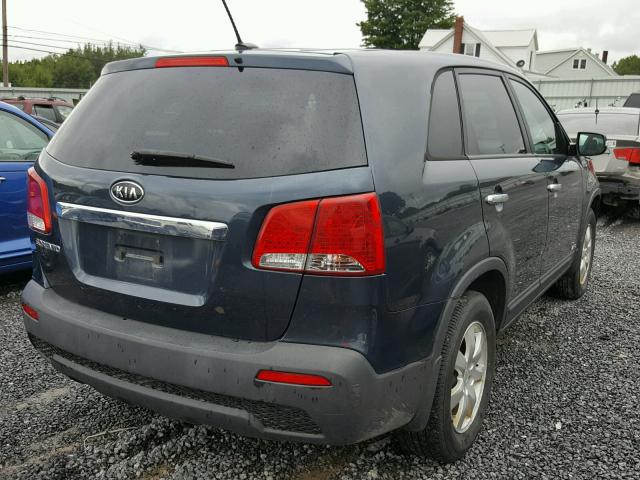 5XYKTCA1XBG079263 - 2011 KIA SORENTO BA BLUE photo 4