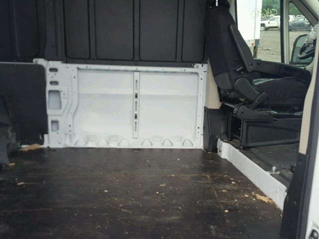 3C6TRVDG7HE510329 - 2017 RAM PROMASTER 白色 照片 6