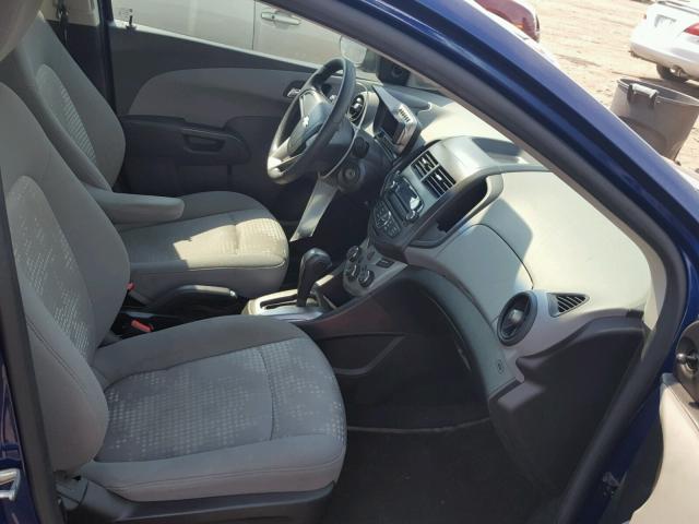 1G1JA5SH1C4205138 - 2012 CHEVROLET SONIC LS BLUE photo 5
