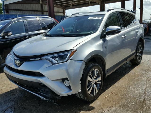 JTMWFREV2JJ170776 - 2018 TOYOTA RAV4 ADVEN SILVER photo 2