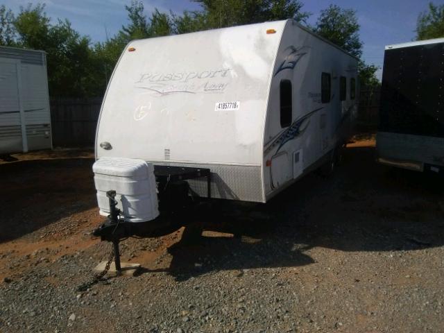 4YDT25F2086412373 - 2007 KEYSTONE PASSPORT 白色 照片 2