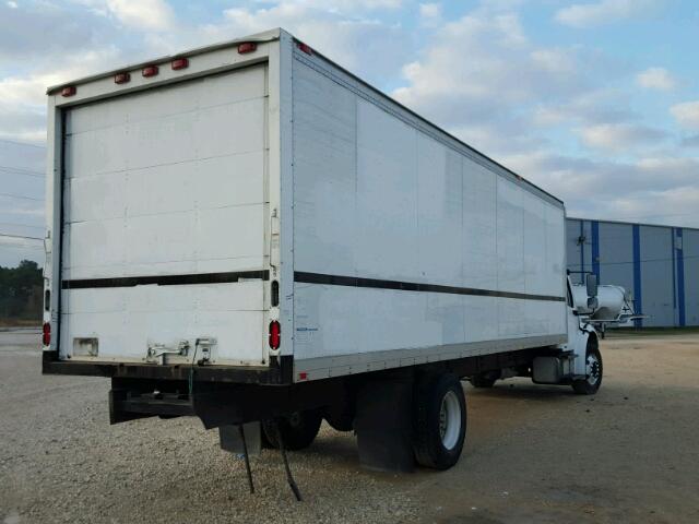 1FVACWDC47HY09147 - 2007 FREIGHTLINER M2 106 MED WHITE photo 4