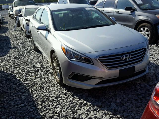 5NPE24AF4GH267343 - 2016 HYUNDAI SONATA SILVER photo 1