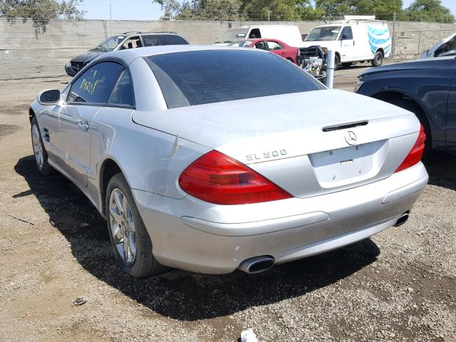 WDBSK75F03F031726 - 2003 MERCEDES-BENZ SL 500R SILVER photo 3