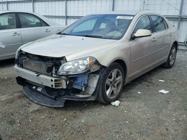 1G1ZC5EB7AF102277 - 2010 CHEVROLET MALIBU 1LT BEIGE photo 2