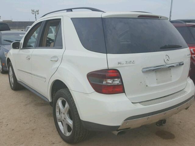 4JGBB86E68A367507 - 2008 MERCEDES-BENZ ML WHITE photo 3