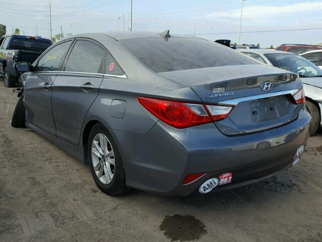 5NPEB4AC5EH887265 - 2014 HYUNDAI SONATA GRAY photo 3