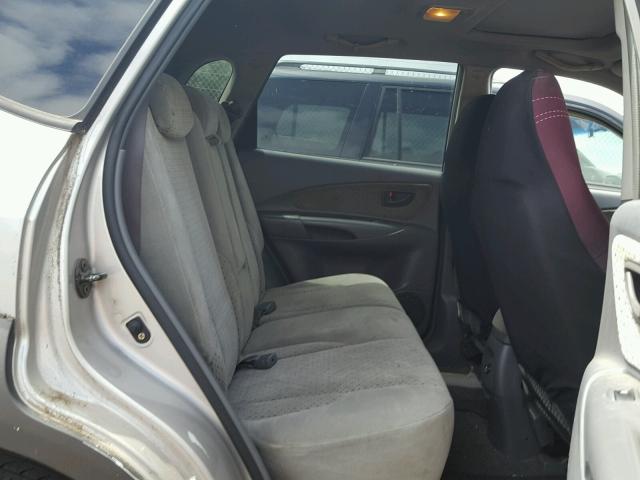 KM8JN72DX5U098710 - 2005 HYUNDAI TUCSON GLS SILVER photo 6