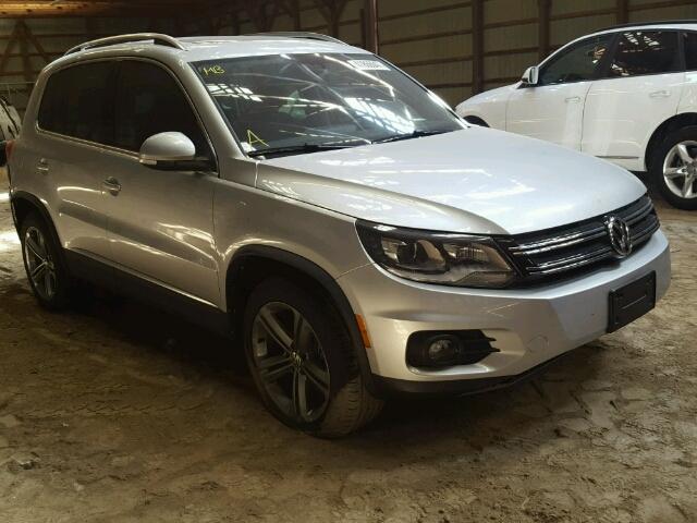 WVGLV7AX3HK007393 - 2017 VOLKSWAGEN TIGUAN SILVER photo 1