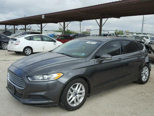 1FA6P0H76F5121768 - 2015 FORD FUSION SE GRAY photo 2