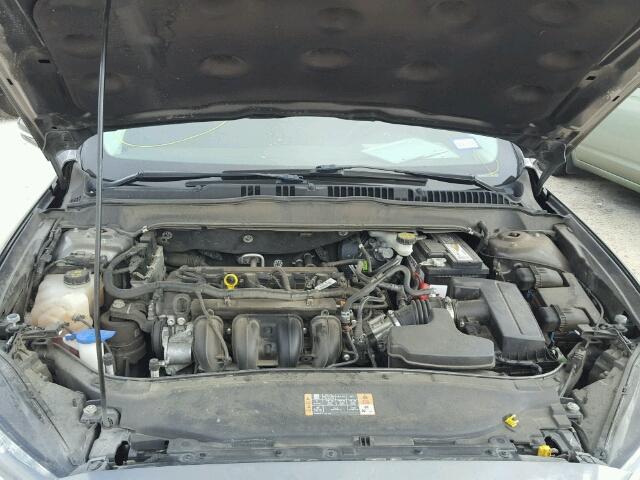 1FA6P0H76F5121768 - 2015 FORD FUSION SE GRAY photo 7