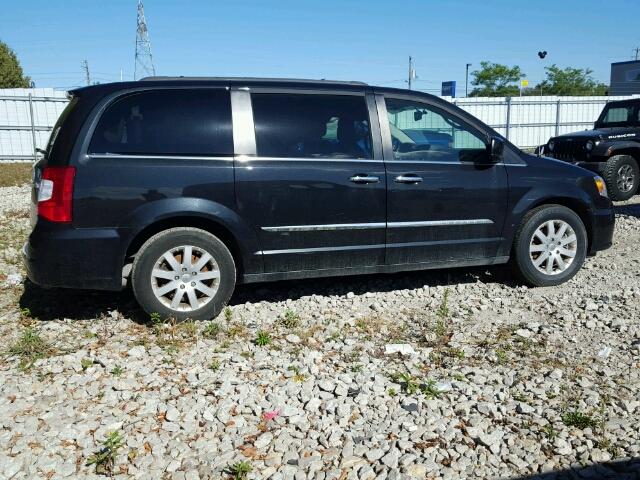 2C4RC1BG9FR513857 - 2015 CHRYSLER TOWN & COU BLACK photo 4