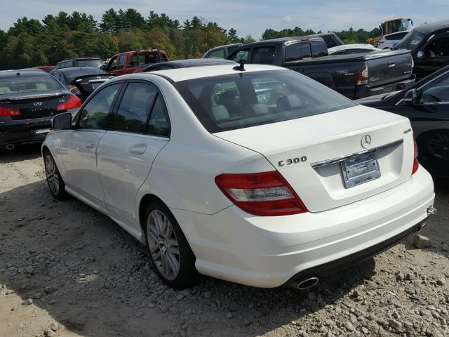 WDDGF81X18F107810 - 2008 MERCEDES-BENZ C 300 4MAT WHITE photo 3