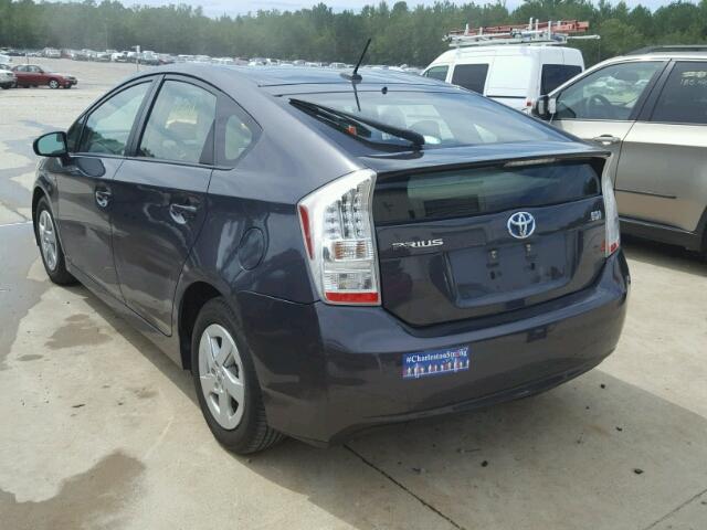 JTDKN3DU3B0250411 - 2011 TOYOTA PRIUS GRAY photo 3