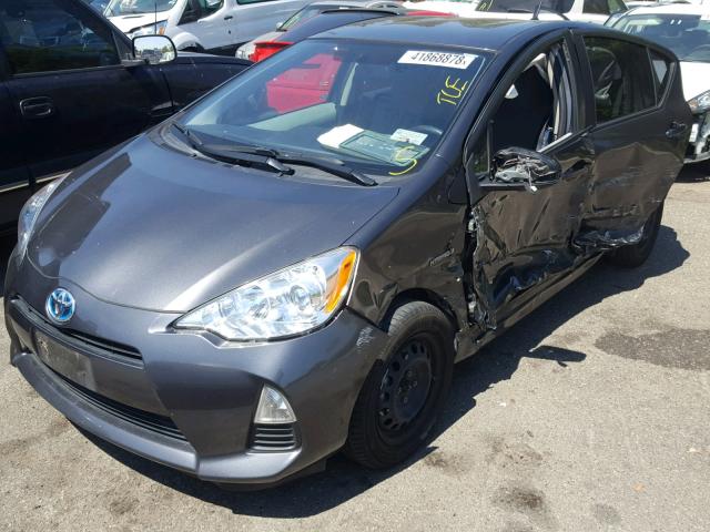 JTDKDTB37D1545053 - 2013 TOYOTA PRIUS C GRAY photo 2