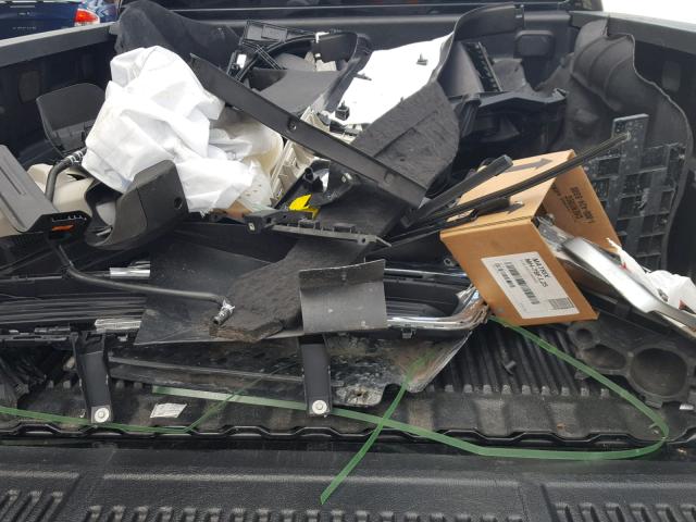 1GCGSCEN3H1222620 - 2017 CHEVROLET COLORADO L BLACK photo 9