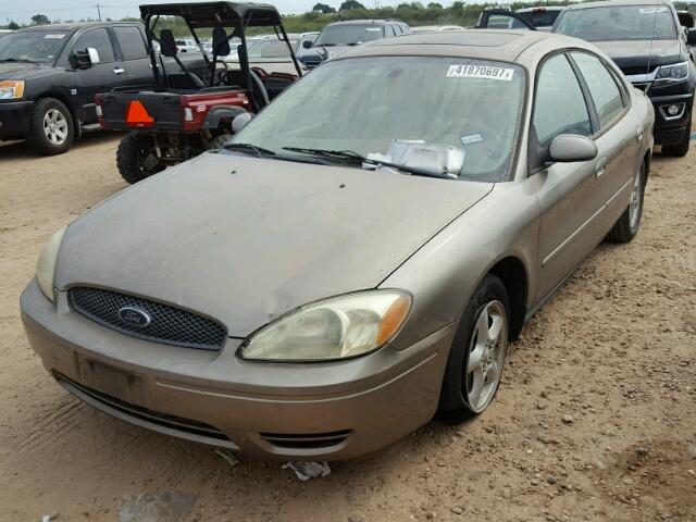 1FAFP55U34A137583 - 2004 FORD TAURUS GOLD photo 2