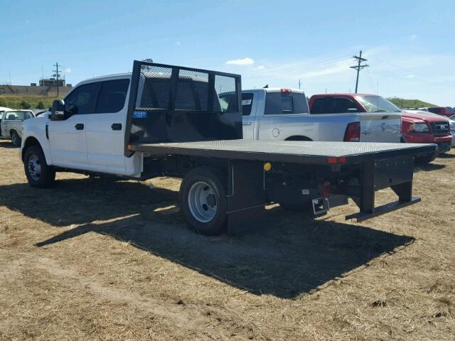 1FD8W3G61HEB62291 - 2017 FORD F350 WHITE photo 3