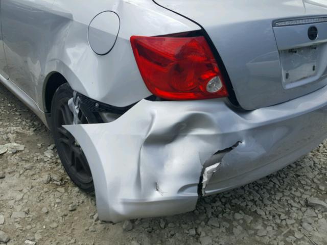 JTKDE167250043526 - 2005 TOYOTA SCION TC 银色 照片 9