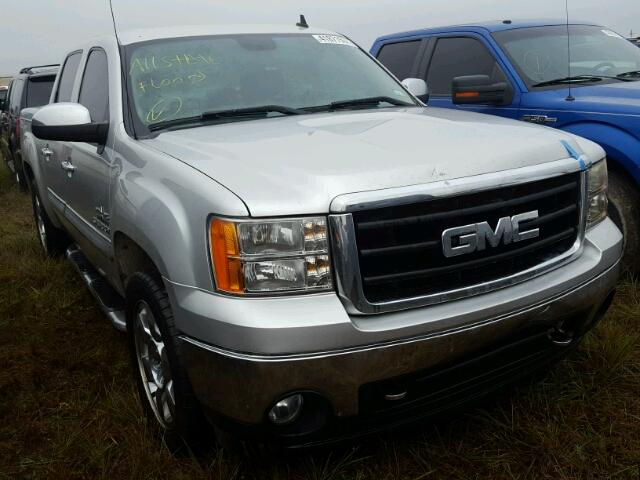 3GTP1VE07BG244714 - 2011 GMC SIERRA SILVER photo 1