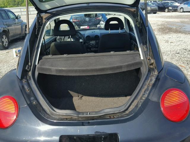 3VWCS21C21M432290 - 2001 VOLKSWAGEN NEW BEETLE 黑色 照片 9