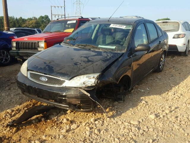 1FAFP34N07W226999 - 2007 FORD FOCUS ZX4 BLACK photo 2