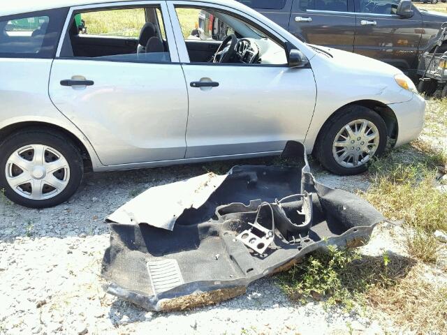 2T1KR32E85C347968 - 2005 TOYOTA COROLLA MA SILVER photo 9