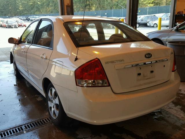 KNAFE222395664702 - 2009 KIA SPECTRA EX WHITE photo 3