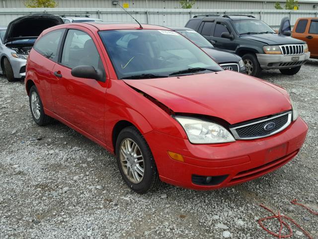 1FAFP31NX6W213714 - 2006 FORD FOCUS ZX3 RED photo 1