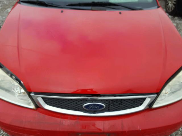 1FAFP31NX6W213714 - 2006 FORD FOCUS ZX3 RED photo 7