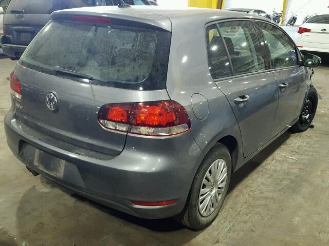 WVWDB7AJXEW008056 - 2014 VOLKSWAGEN GOLF GRAY photo 4