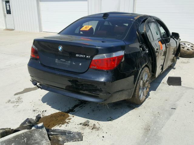 WBANF73557CU27698 - 2007 BMW 530 XI BLACK photo 4