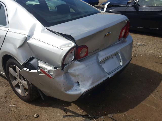 1G1ZC5E11BF330980 - 2011 CHEVROLET MALIBU 1LT SILVER photo 9