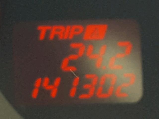 JM1BK34L281825133 - 2008 MAZDA SPEED 3 银色 照片 8