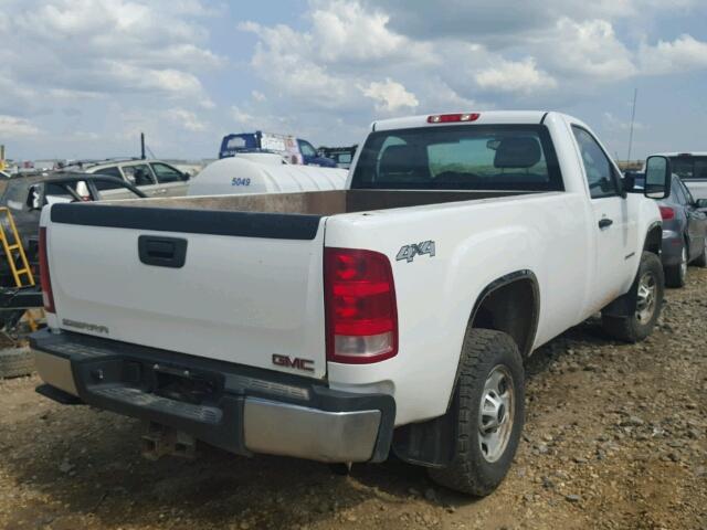 1GT02ZCG7BZ390729 - 2011 GMC SIERRA K25 WHITE photo 4